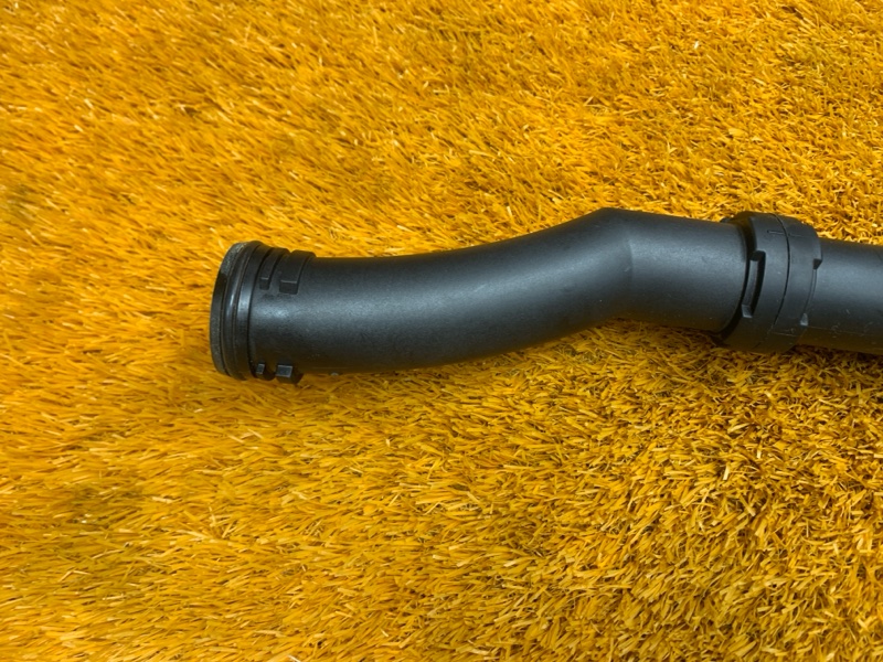 Патрубок системы охлаждения, 1600 рублей, Красноярск