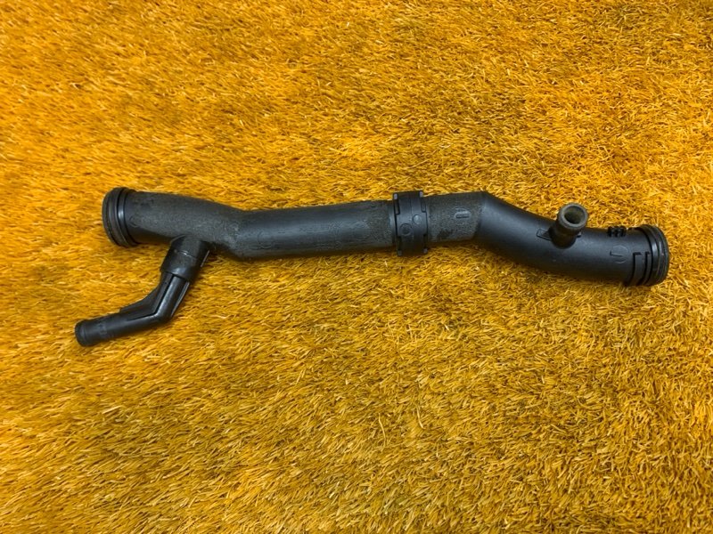 Патрубок системы охлаждения, 1600 рублей, Красноярск