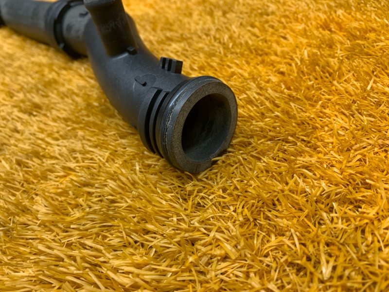 Патрубок системы охлаждения, 1600 рублей, Красноярск