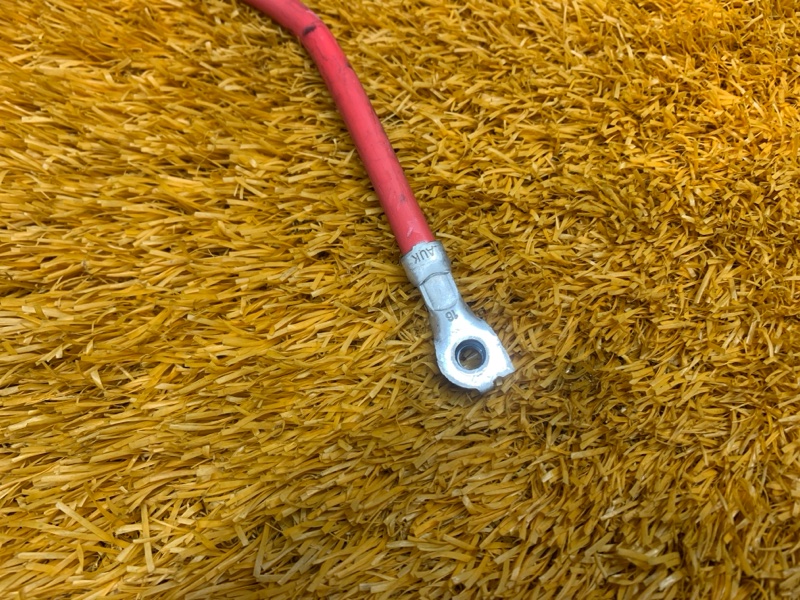 Клемма аккумулятора плюс, 500 рублей, Красноярск