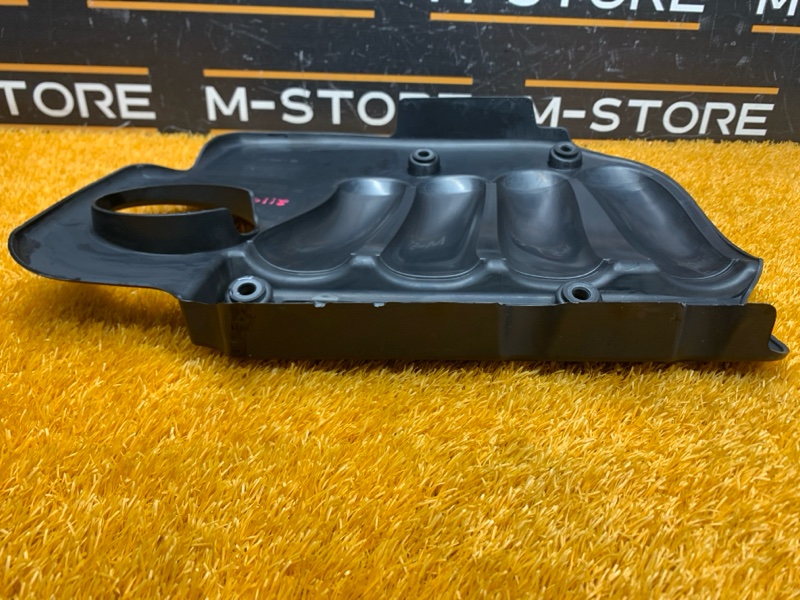 крышка двигателя, 1000 рублей, Красноярск