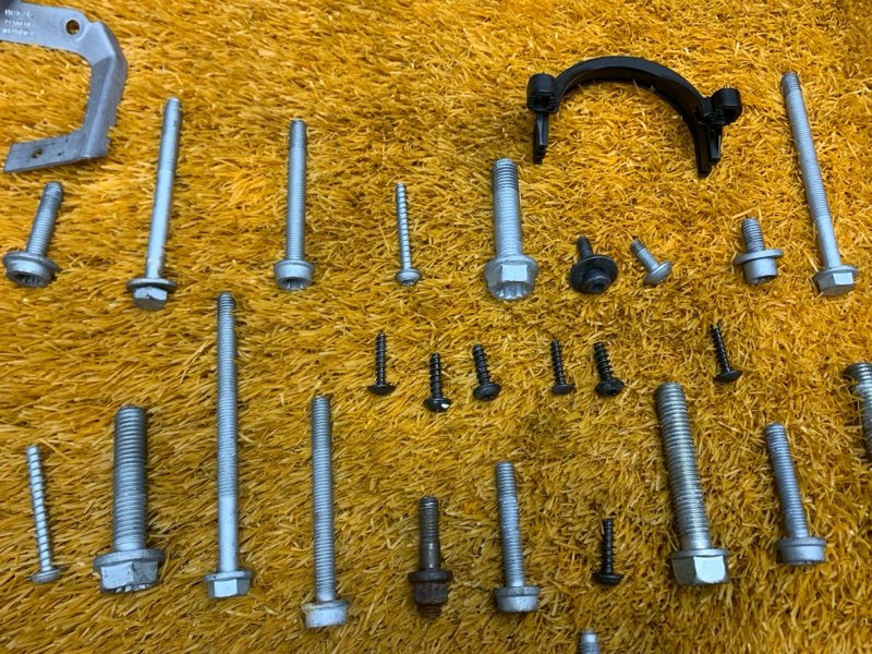 Болты и гайки ДВС, 510 рублей, Красноярск