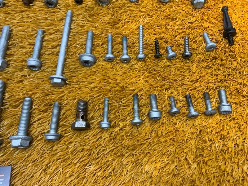 Болты и гайки ДВС, 510 рублей, Красноярск