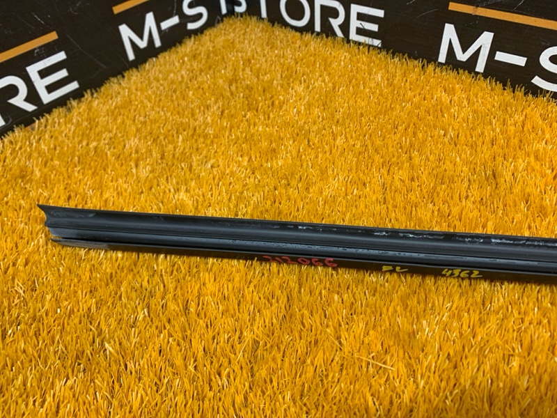 уплотнитель стекла двери, 340 рублей, Красноярск