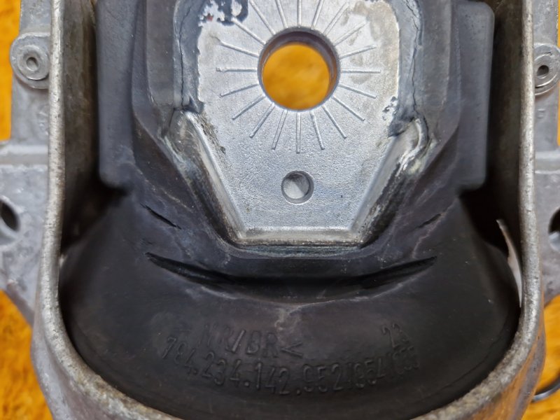 подушка двигателя, 2790 рублей, Красноярск