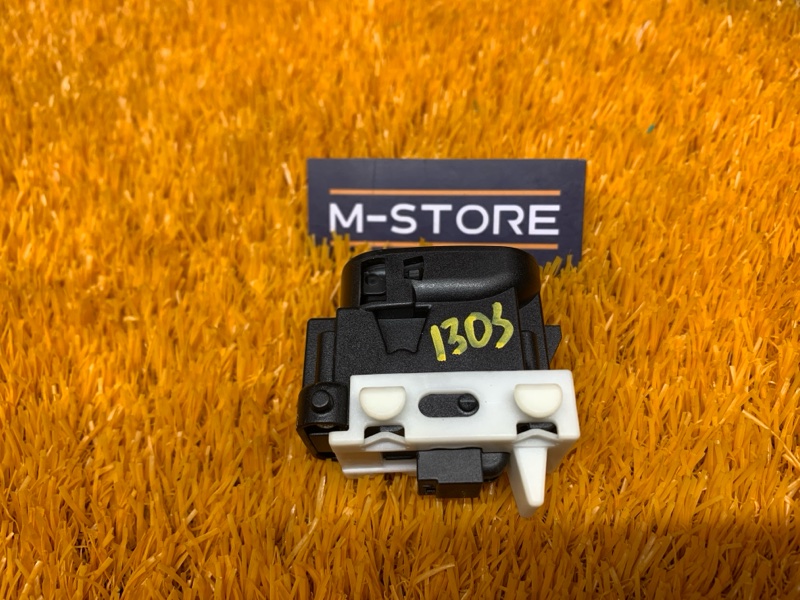 кнопка стеклоподъемника, 300 рублей, Красноярск