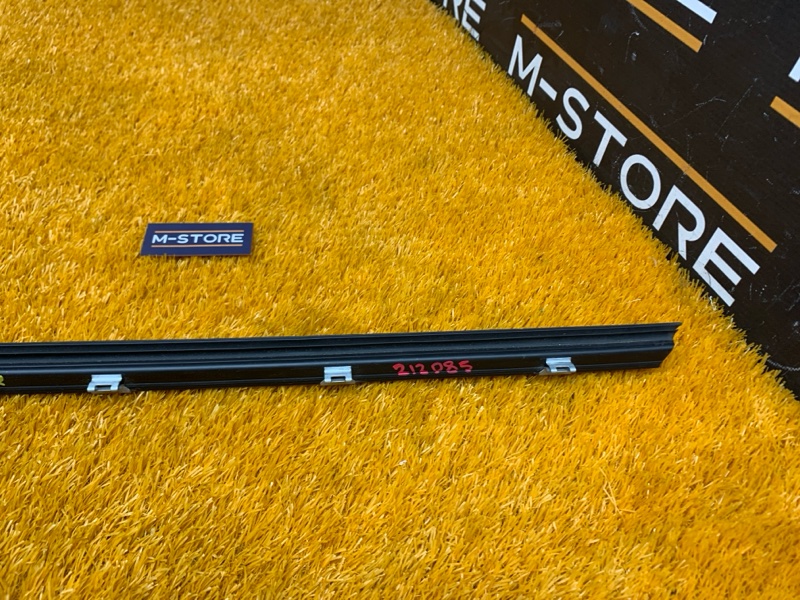 уплотнитель стекла двери, 340 рублей, Красноярск