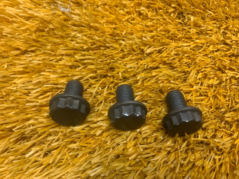 болт гидротрансформатора, 300 рублей, Красноярск