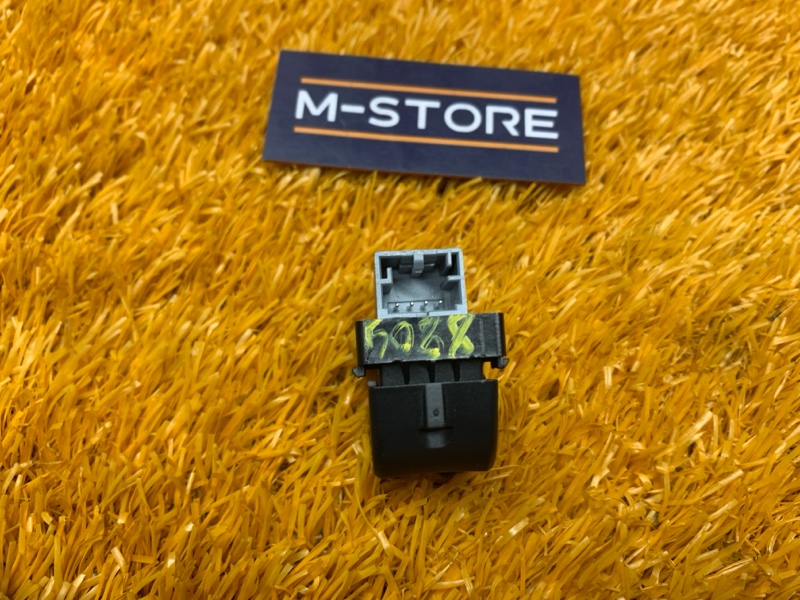 кнопка стеклоподъемника, 200 рублей, Красноярск