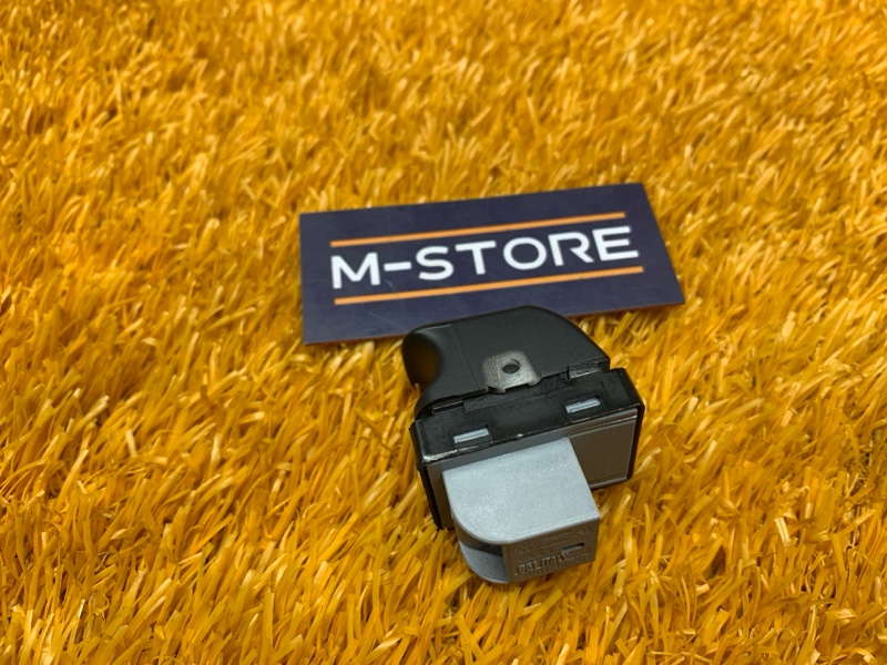 кнопка стеклоподъемника, 200 рублей, Красноярск