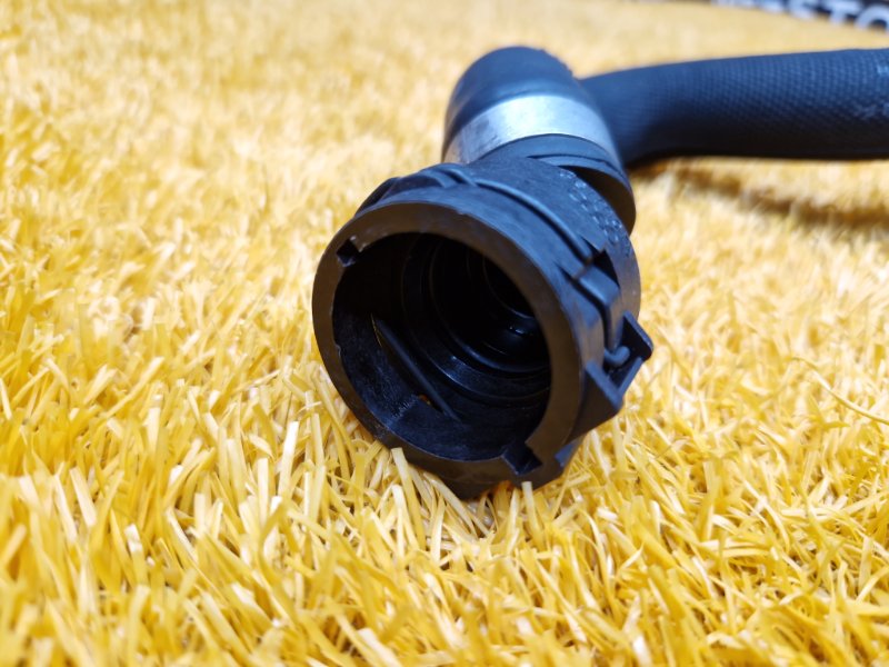 Патрубок системы охлаждения, 970 рублей, Красноярск