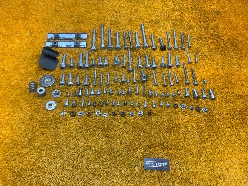 Болты и гайки ДВС, 800 рублей, Красноярск