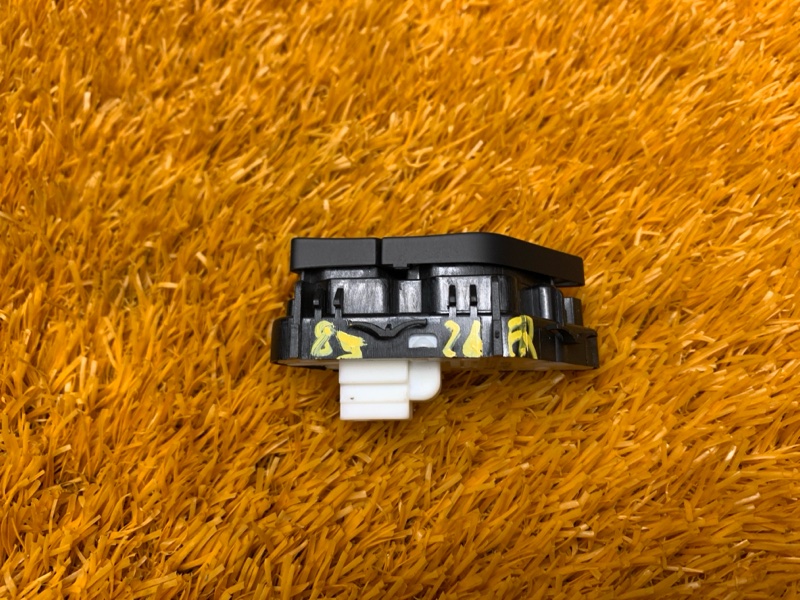 Кнопка центрального замка, 660 рублей, Красноярск