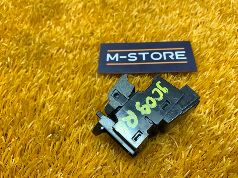 кнопка стеклоподъемника, 470 рублей, Красноярск