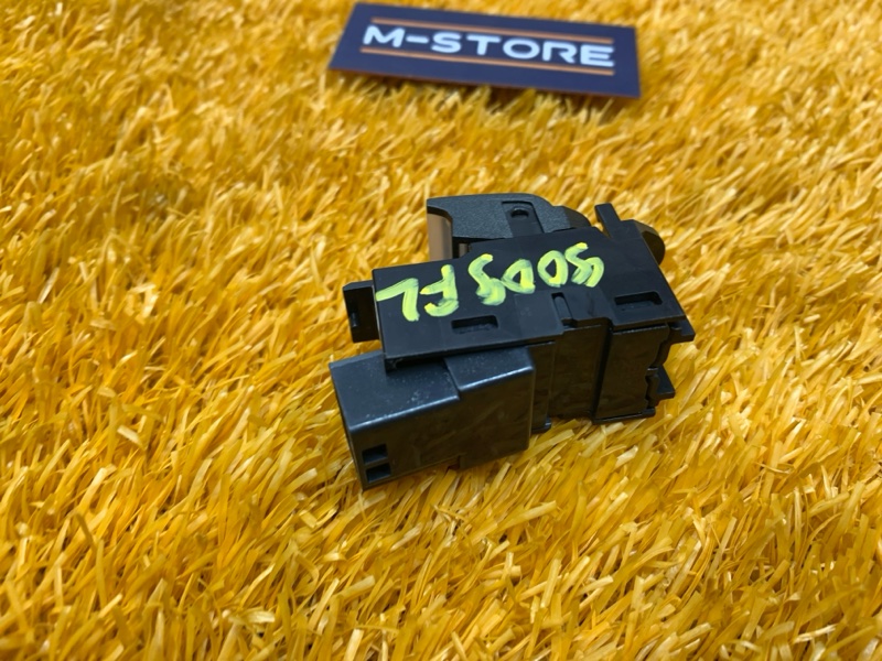 кнопка стеклоподъемника, 470 рублей, Красноярск