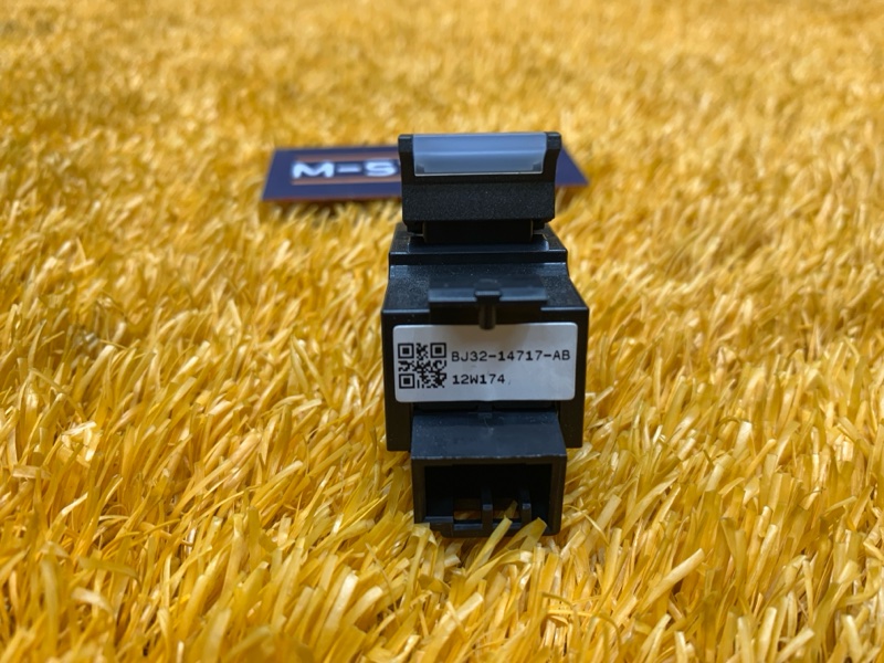 кнопка стеклоподъемника, 470 рублей, Красноярск