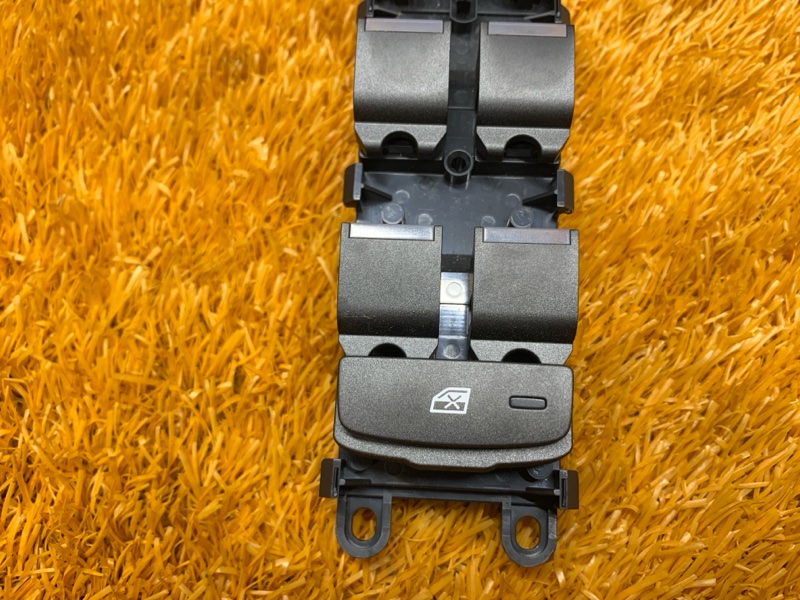 Блок управления стеклоподъемниками, 3480 рублей, Красноярск