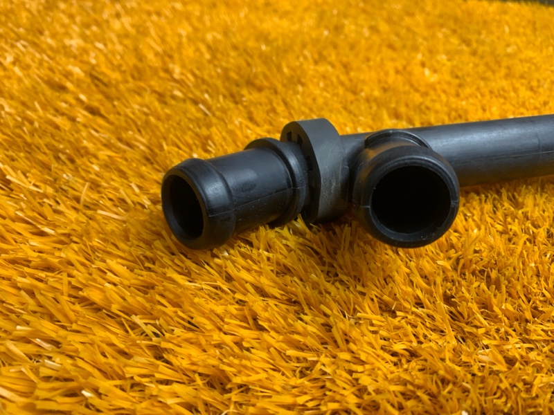 Патрубок системы охлаждения, 720 рублей, Красноярск