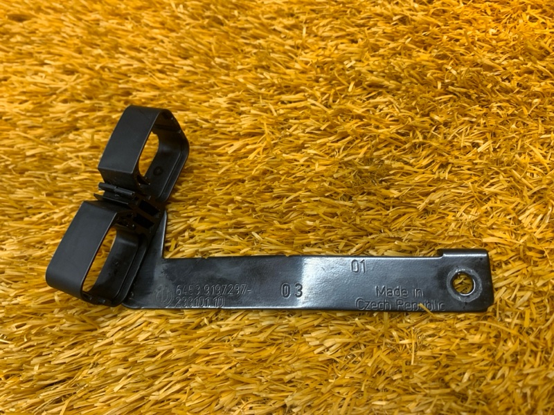 кронштейн, 340 рублей, Красноярск