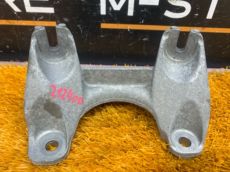 Кронштейн КПП, 340 рублей, Красноярск