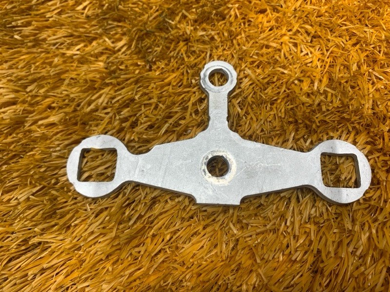 Кронштейн топливной форсунки, 300 рублей, Красноярск