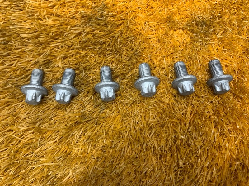 болт гидротрансформатора, 380 рублей, Красноярск