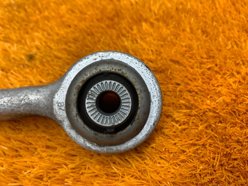 Рычаг подвески нижний, 1670 рублей, Красноярск