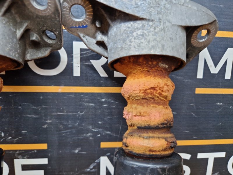 Амортизатор, 950 рублей, Красноярск