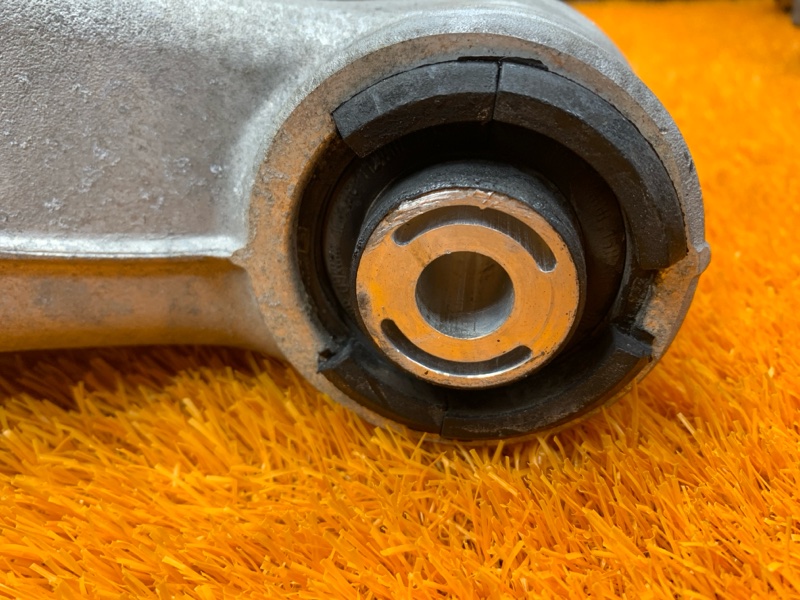 Рычаг подвески нижний, 1480 рублей, Красноярск