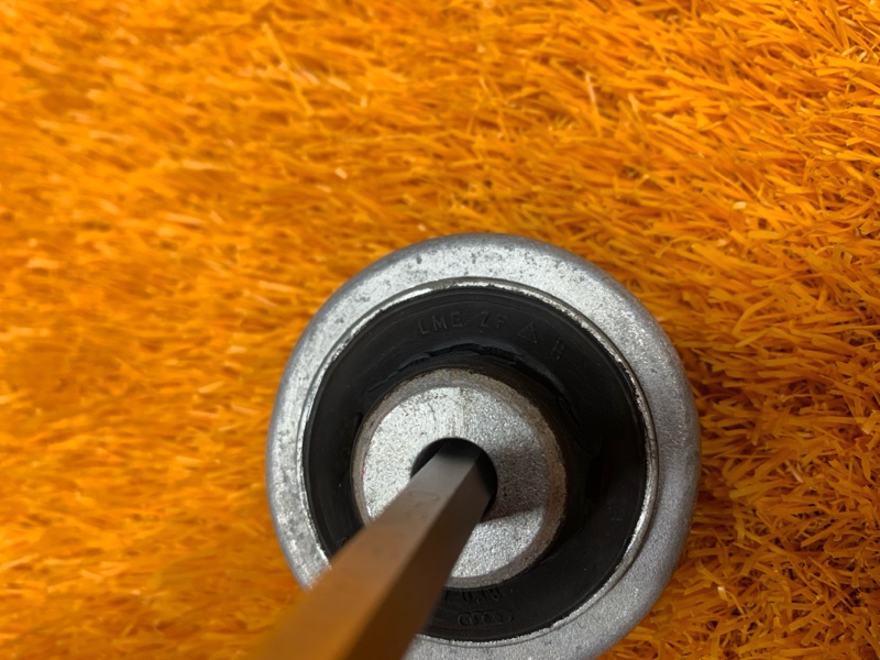 Рычаг подвески верхний, 500 рублей, Красноярск