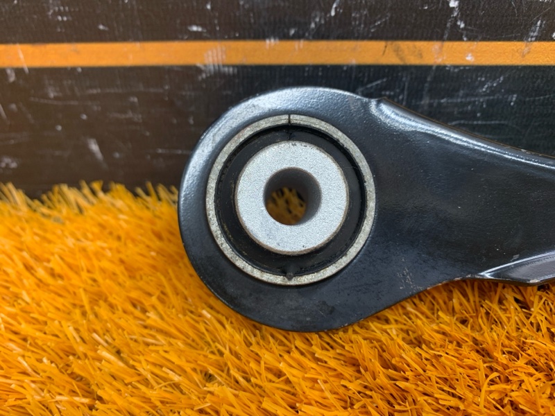 Рычаг подвески верхний, 700 рублей, Красноярск