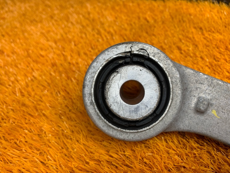 Рычаг подвески верхний, 740 рублей, Красноярск