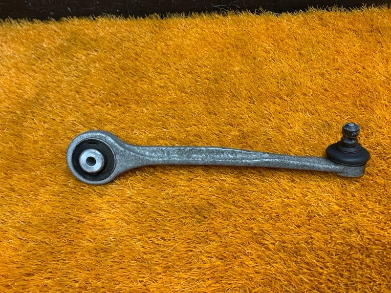 Рычаг подвески верхний, 1000 рублей, Красноярск