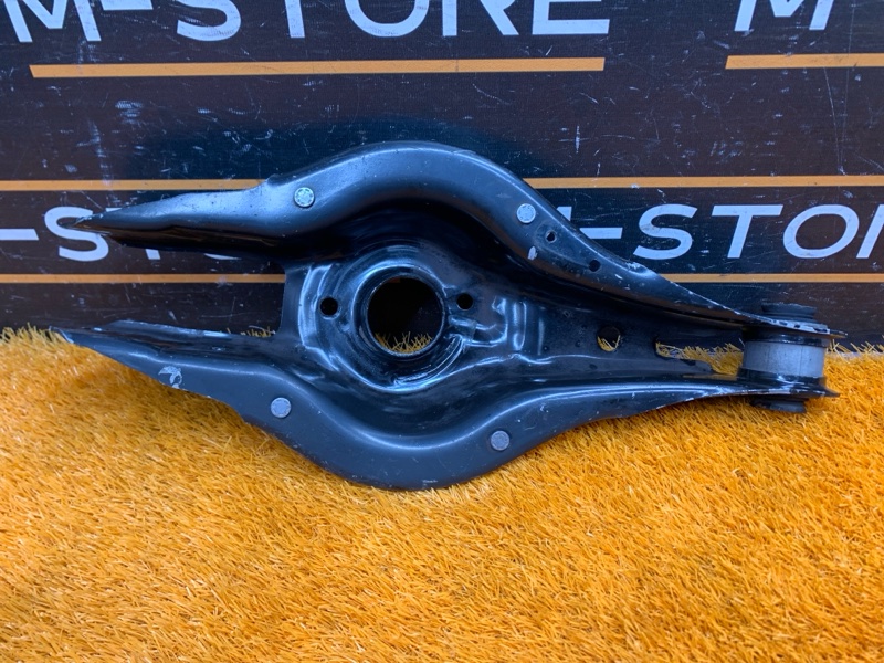 Рычаг подвески нижний, 1400 рублей, Красноярск