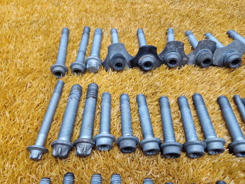 Болты и гайки задней подвески, 620 рублей, Красноярск