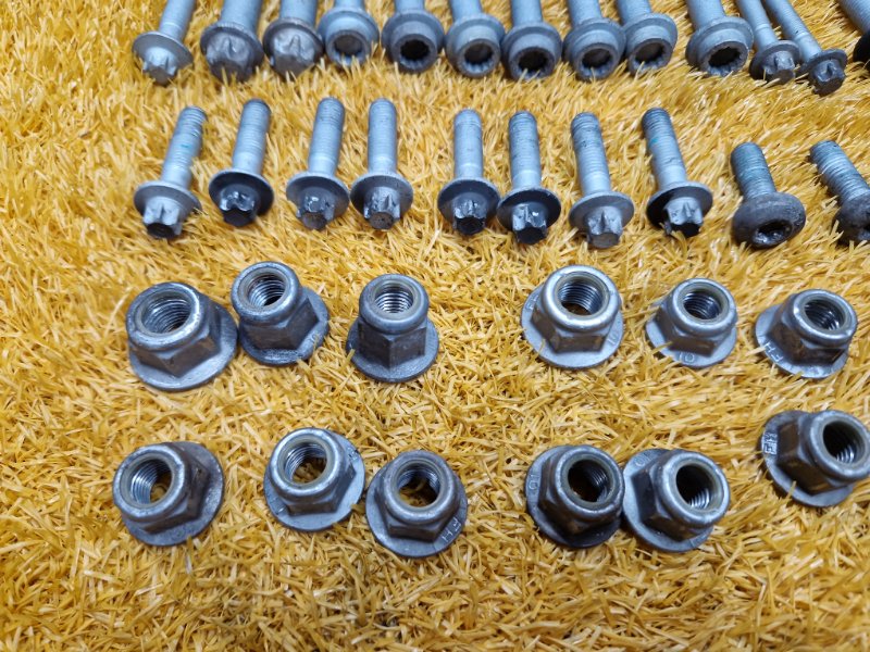 Болты и гайки задней подвески, 620 рублей, Красноярск