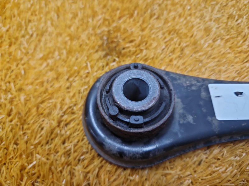 Рычаг подвески верхний, 1280 рублей, Красноярск