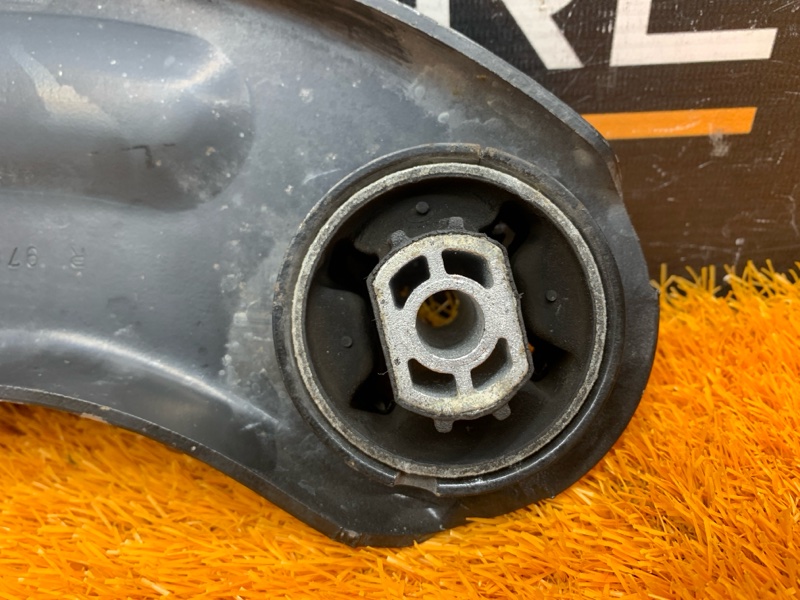 Рычаг подвески нижний, 1000 рублей, Красноярск