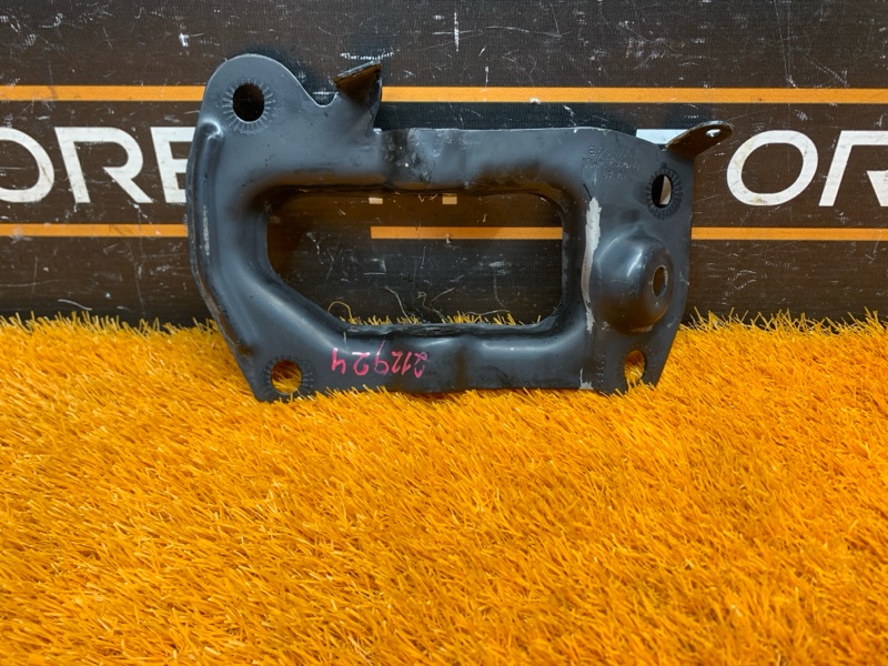 кронштейн рычага, 300 рублей, Красноярск