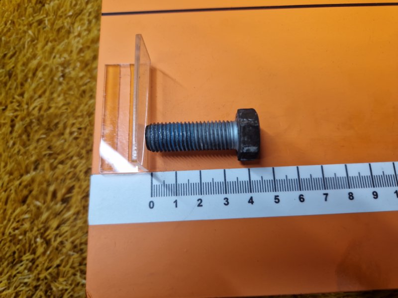 Болт суппорта, 270 рублей, Красноярск