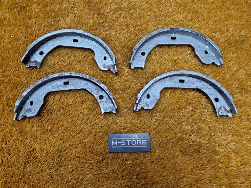 Колодки ручника, 900 рублей, Красноярск