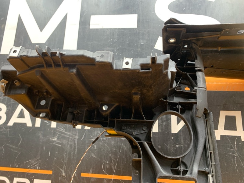 рамка радиатора, 9890 рублей, Красноярск