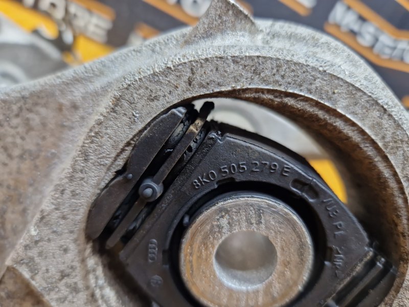 кулак поворотный, 1400 рублей, Красноярск