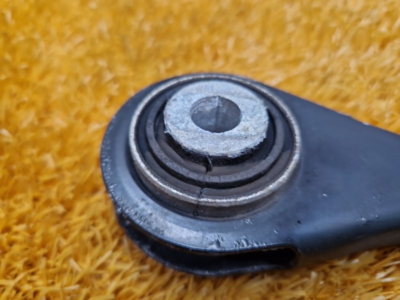 Рычаг подвески верхний, 300 рублей, Красноярск