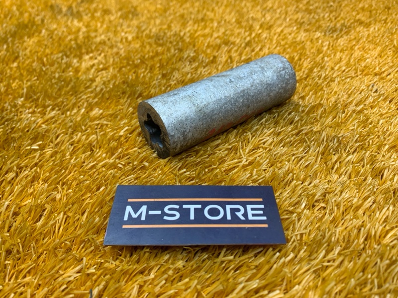 Втулка распорная, 200 рублей, Красноярск