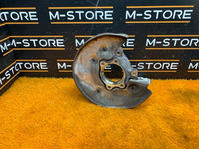 кулак поворотный, 1500 рублей, Красноярск