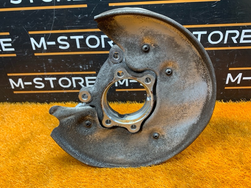 кулак поворотный, 1500 рублей, Красноярск