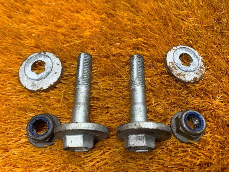 Болт развальный, 600 рублей, Красноярск