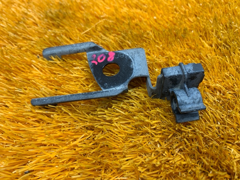 Кронштейн проводки, 270 рублей, Красноярск