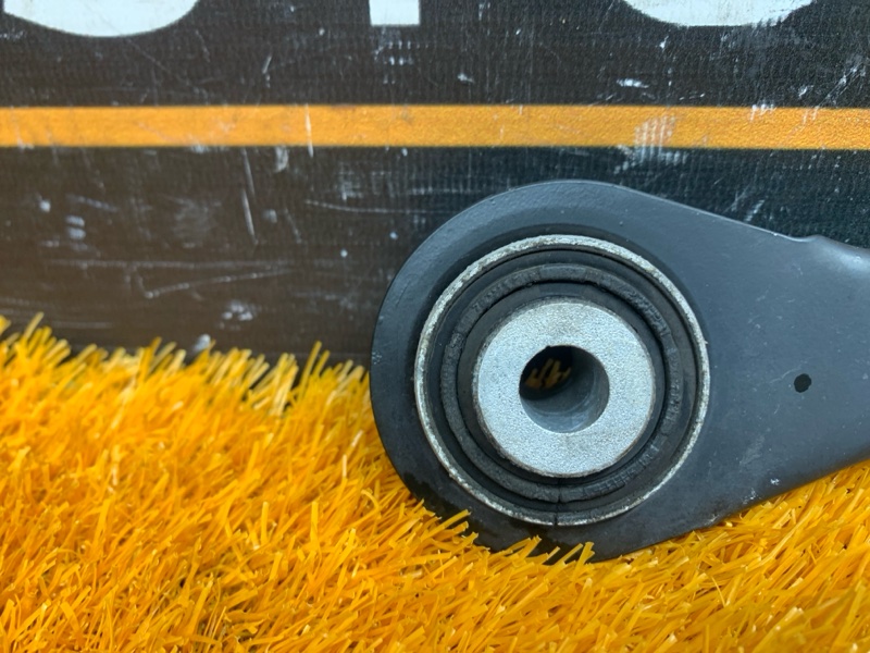 Рычаг подвески верхний, 300 рублей, Красноярск